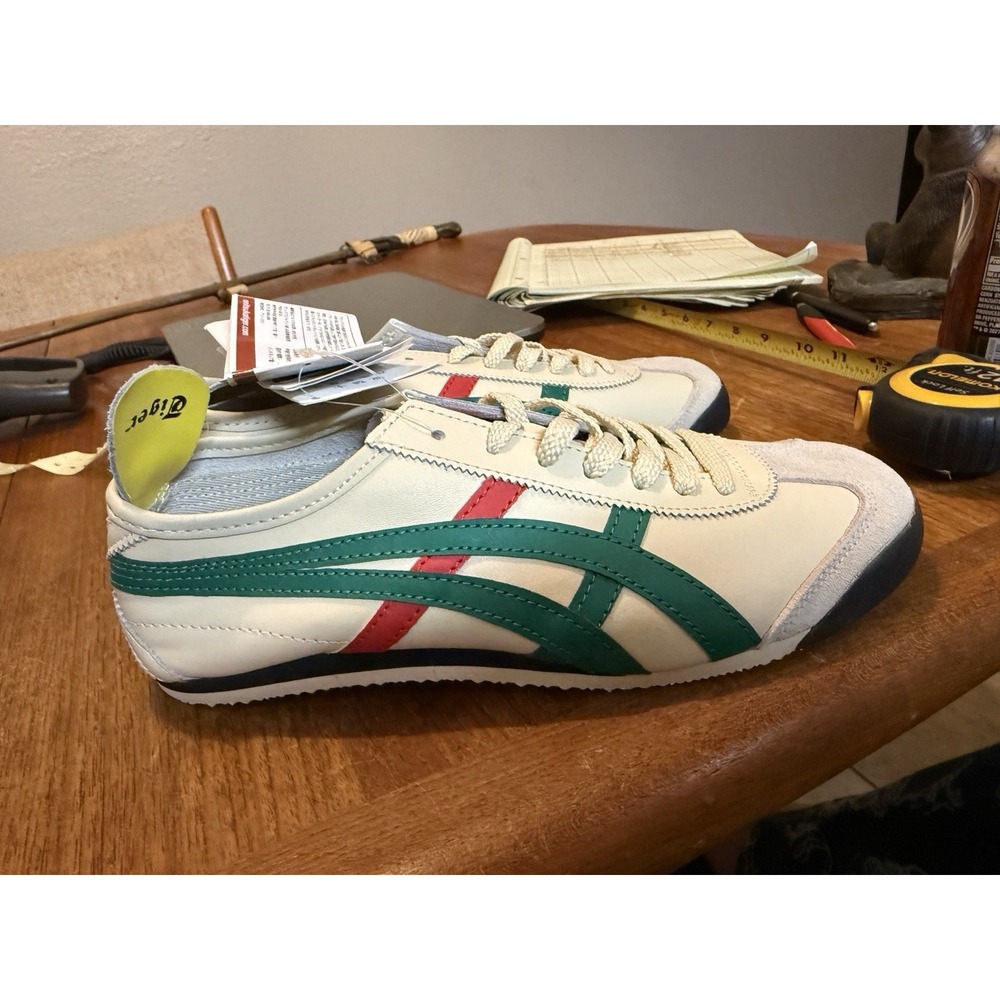 Onitsuka Tiger MEXICO 66  THL202-0146. New Old Stock. Vintage. US Size 8.5